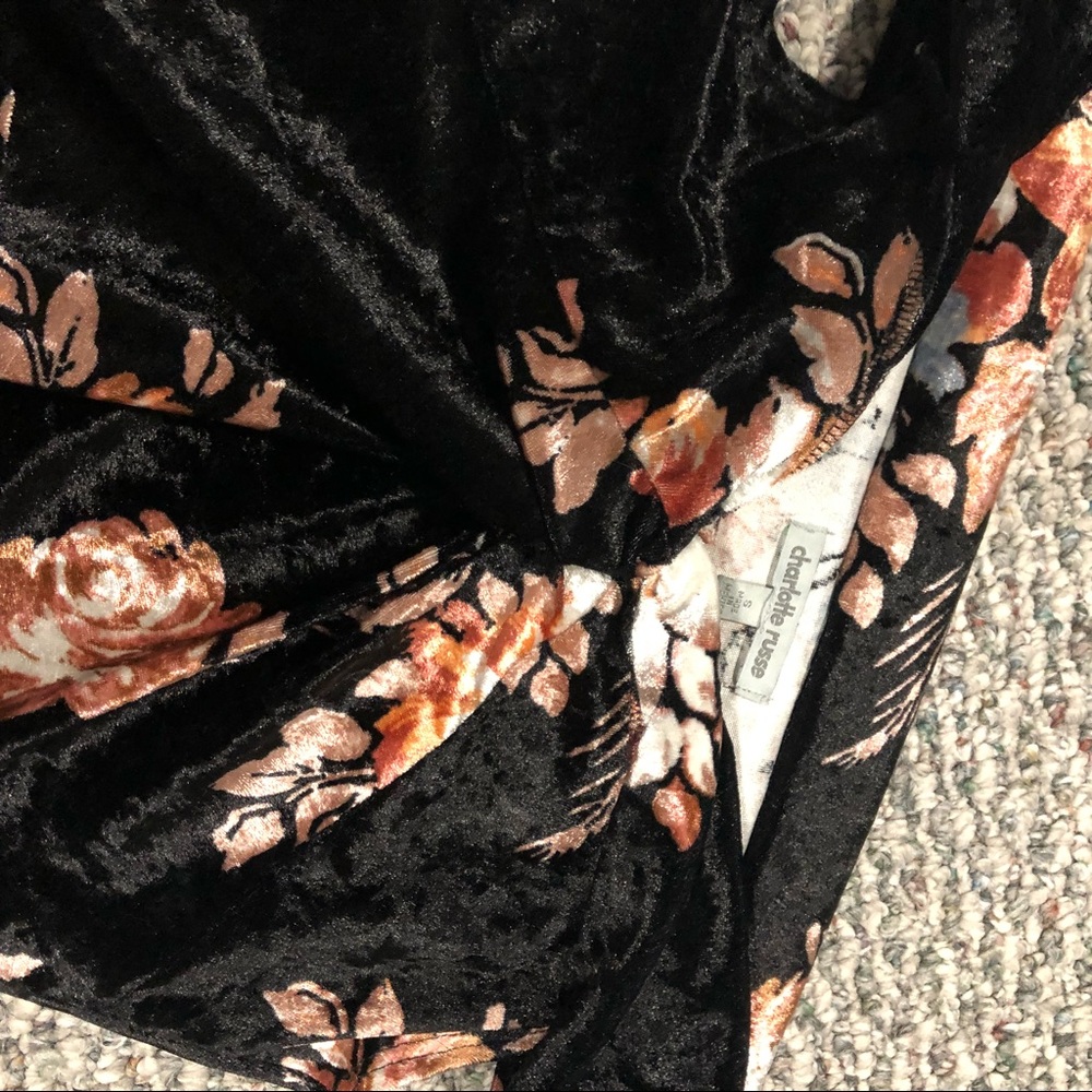 Velvet floral off the shoulder peplum top - Picture 2 of 3